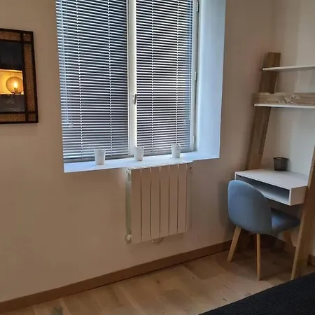 T2 Tout Neuf Au Coeur Des Commerces De Montchat Appartement